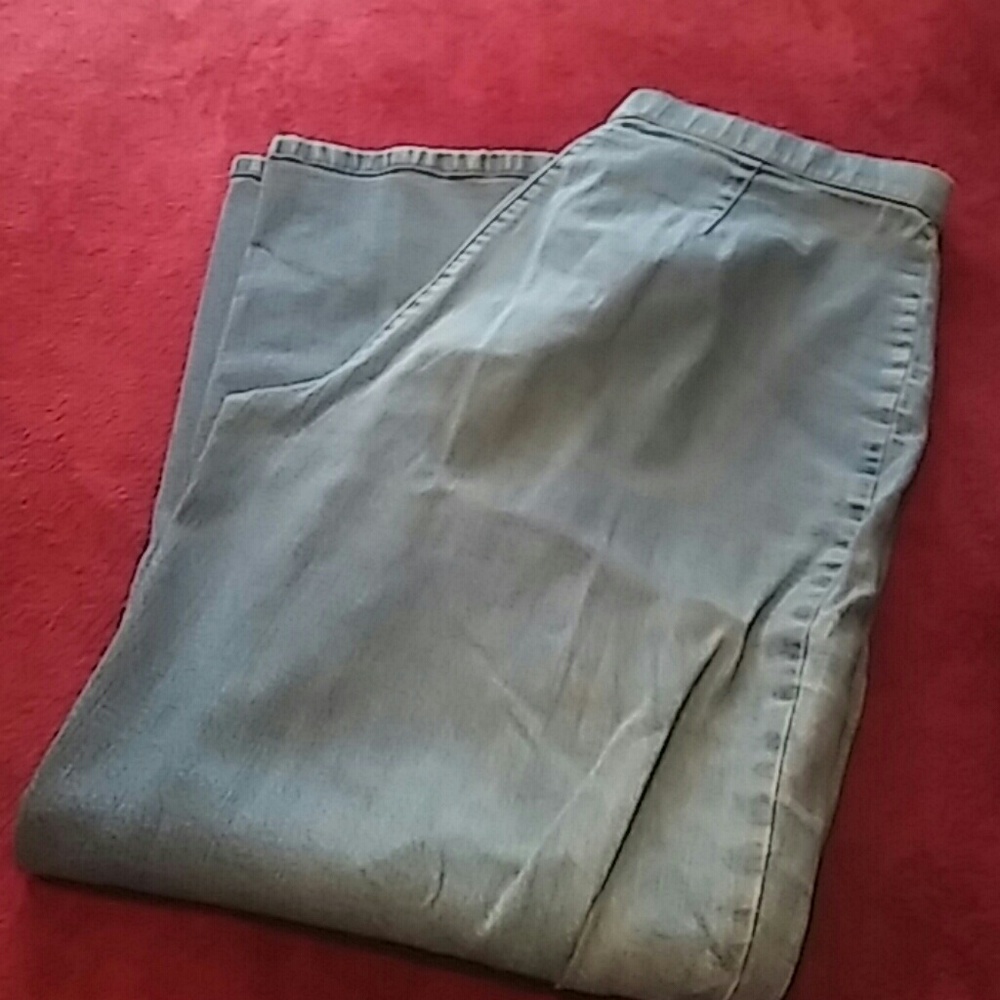 Pants - Picture 2 of 3